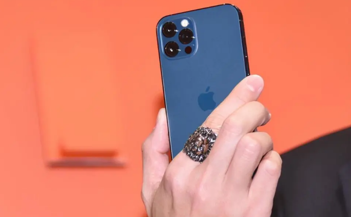 兰西苹果手机维修分享iPhone12系列重启方法教程 